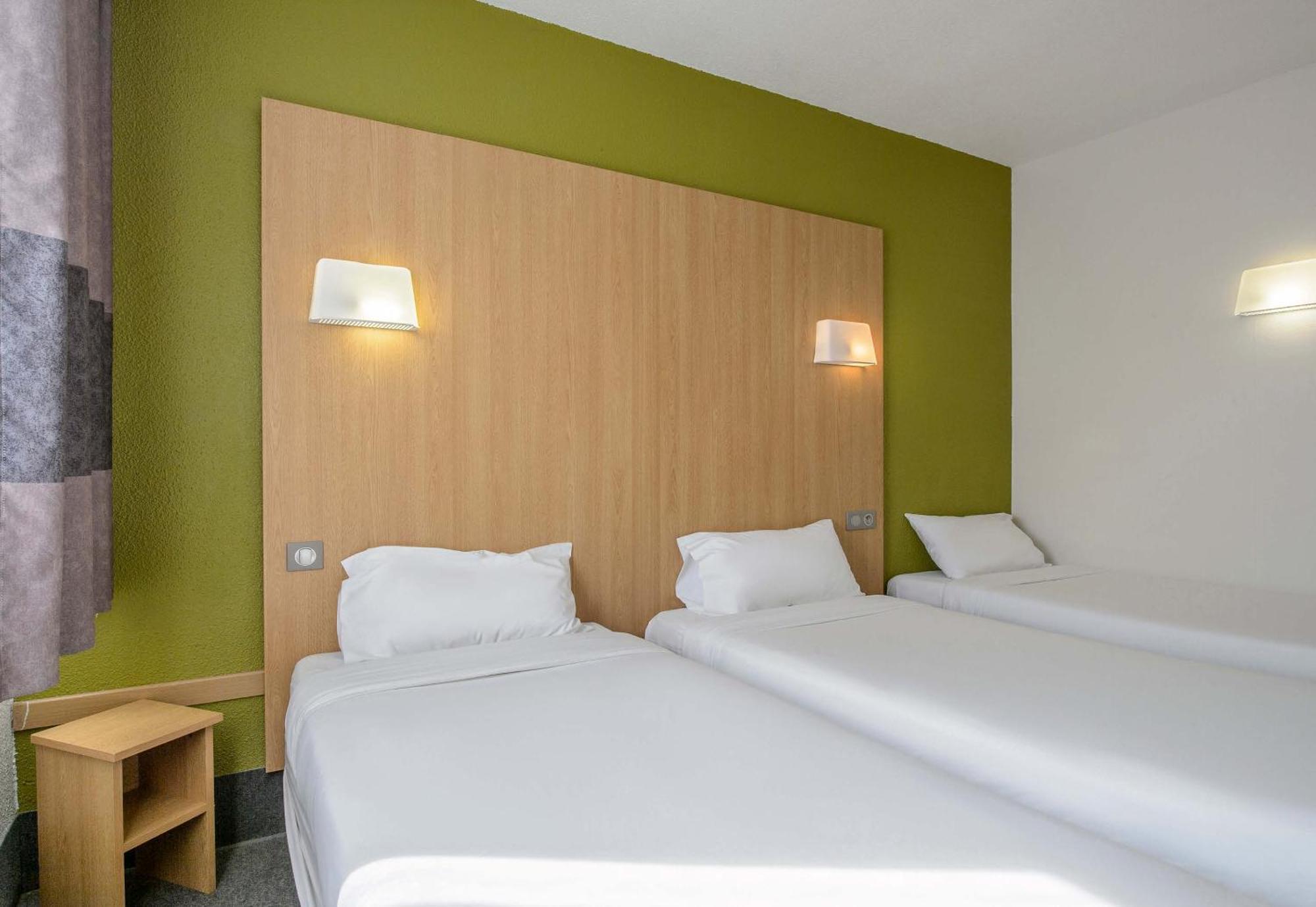 Active, Parking Sécurisé Gratuit Hotel
